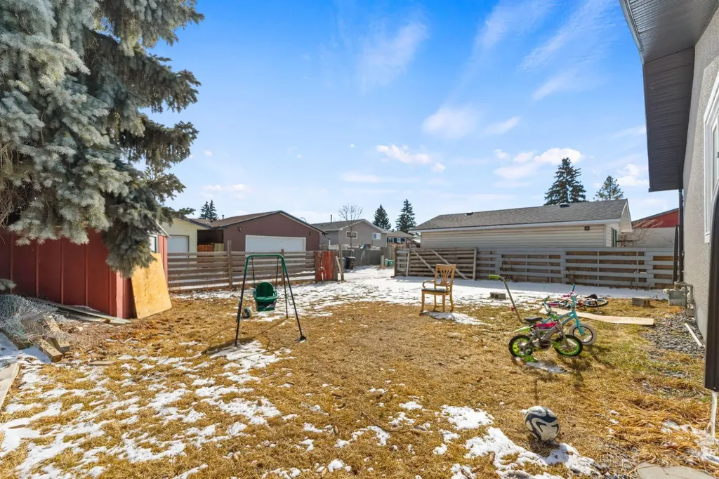 259 Manora Crescent NE Calgary AB T2A4S4