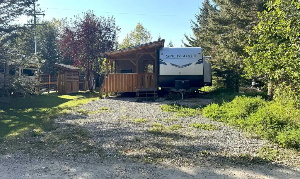 200 4 Avenue SW Sundre AB T0M 1X0