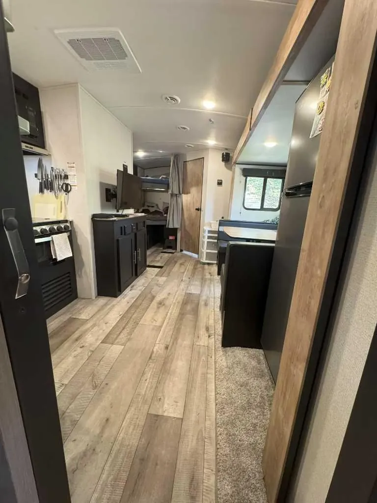 200 4 Avenue SW Sundre AB T0M 1X0