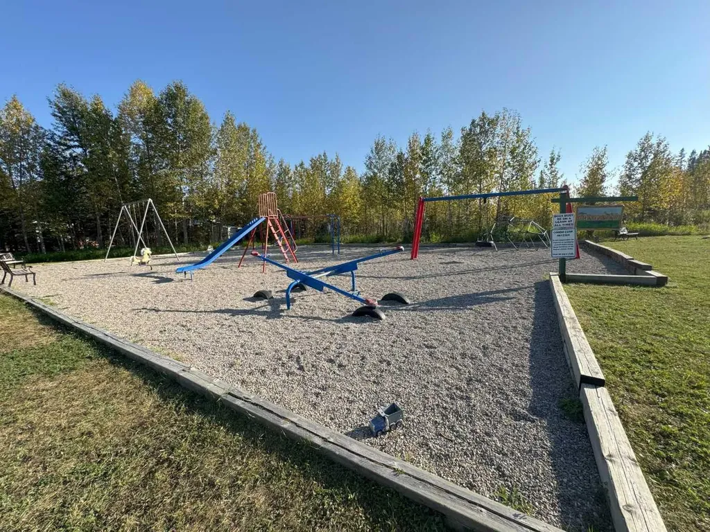 200 4 Avenue SW Sundre AB T0M 1X0