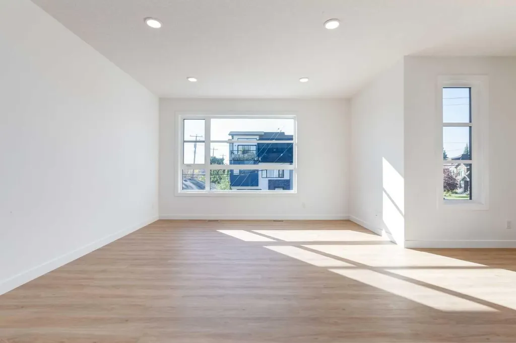 2520 21 Avenue SW Calgary AB T3E0H3