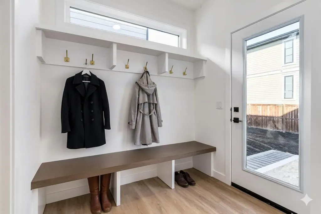 2520 21 Avenue SW Calgary AB T3E0H3