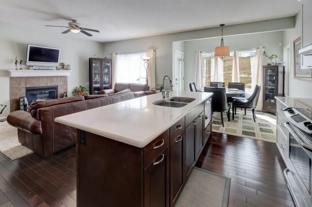 136 Chaparral Valley Terrace SE Calgary AB T2X 0L9