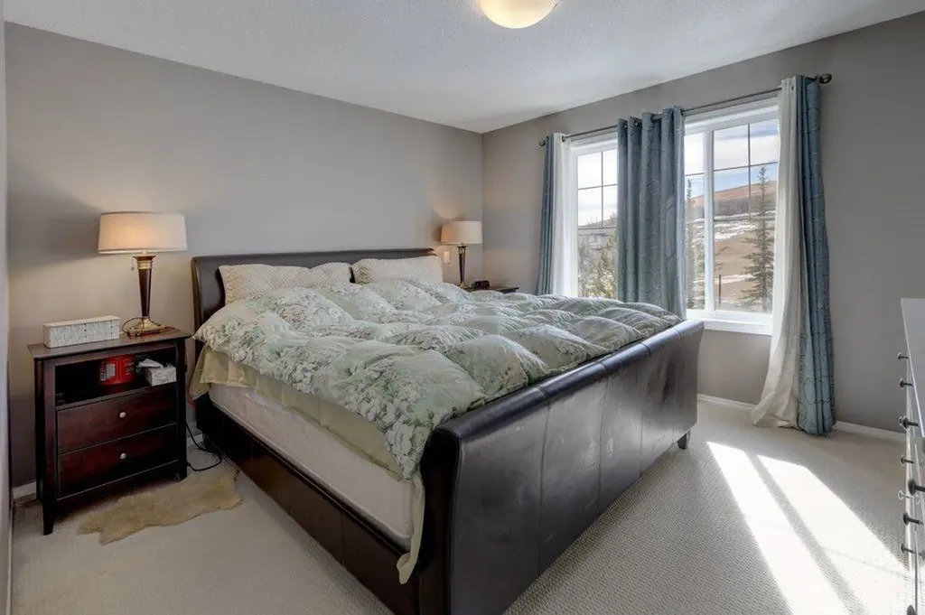 136 Chaparral Valley Terrace SE Calgary AB T2X 0L9