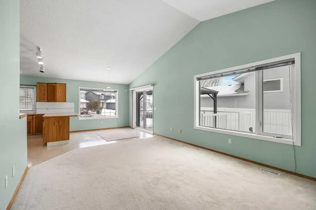 302 Arbour Ridge Park NW Calgary AB T3G 4B1