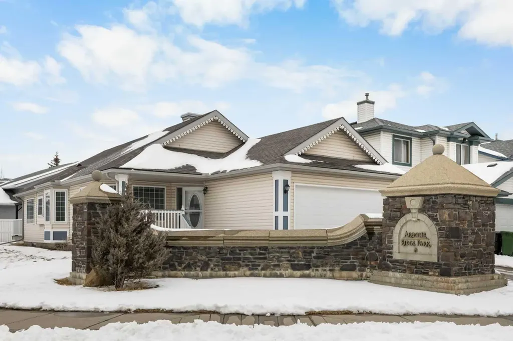 302 Arbour Ridge Park NW Calgary AB T3G 4B1