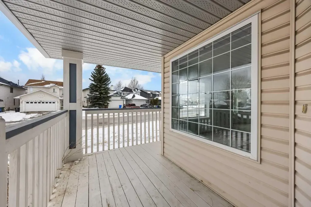 302 Arbour Ridge Park NW Calgary AB T3G 4B1