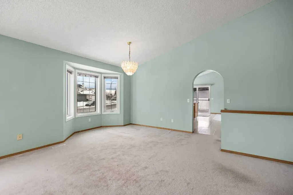 302 Arbour Ridge Park NW Calgary AB T3G 4B1