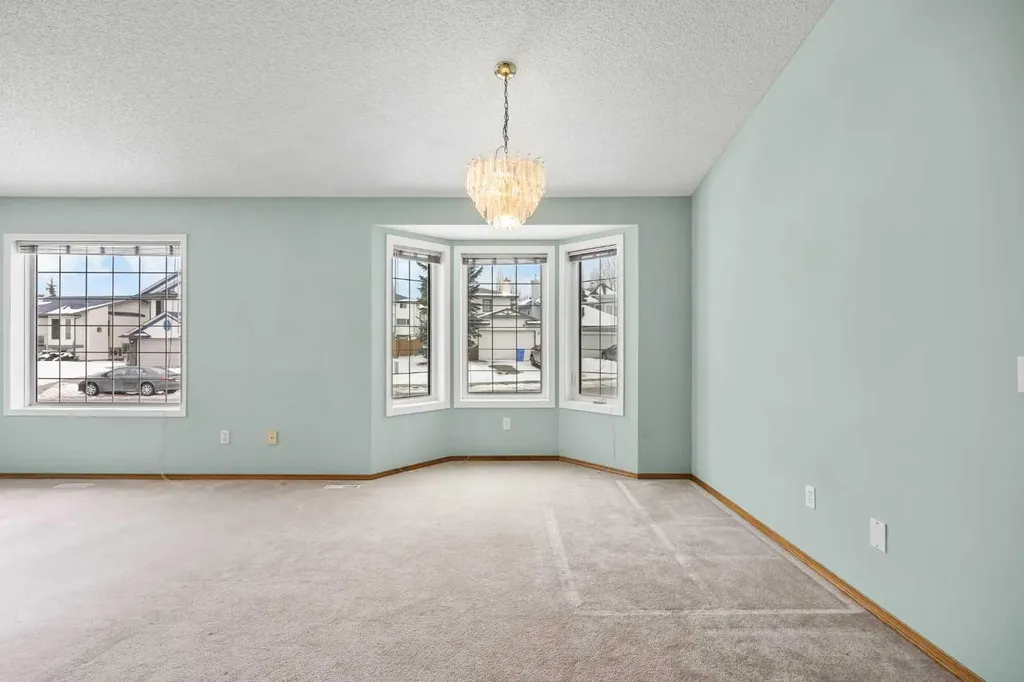 302 Arbour Ridge Park NW Calgary AB T3G 4B1