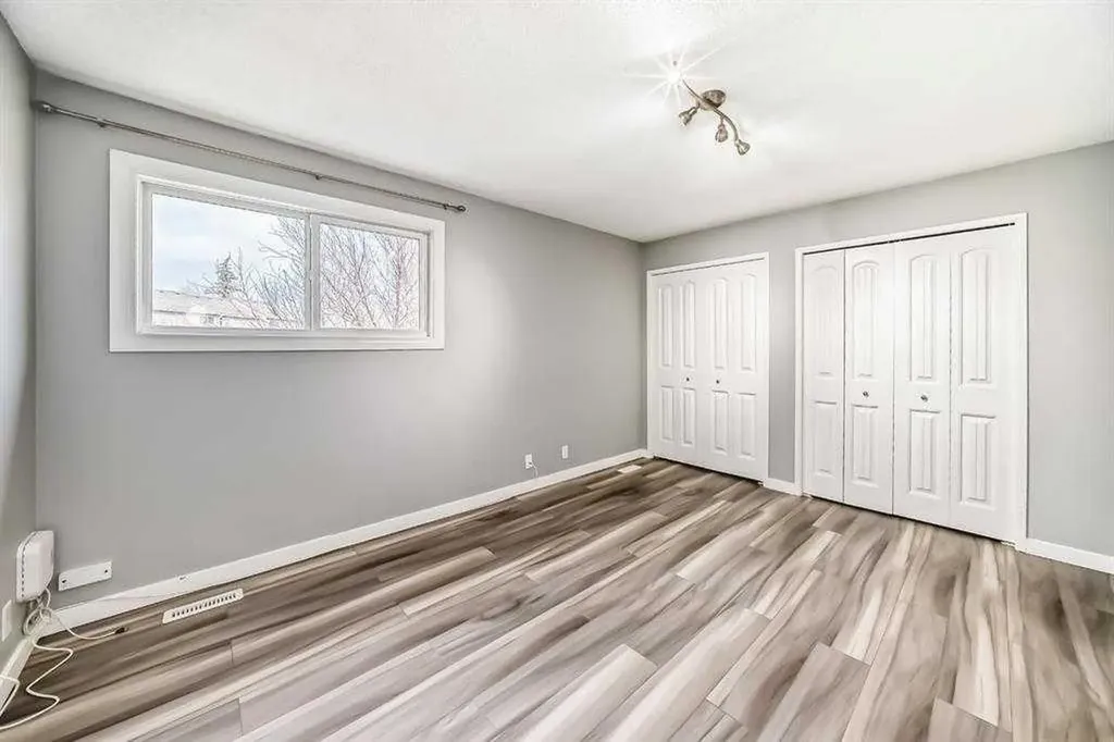 5520 1 Avenue SE Calgary AB T2A 5Z7
