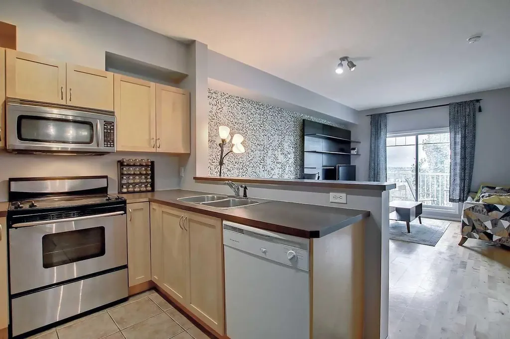 70 Panamount Drive NW Calgary AB T3K 6K6