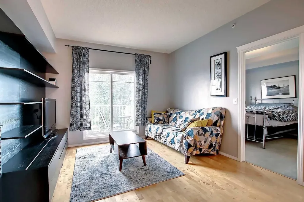 70 Panamount Drive NW Calgary AB T3K 6K6