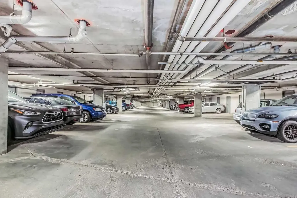 70 Panamount Drive NW Calgary AB T3K 6K6