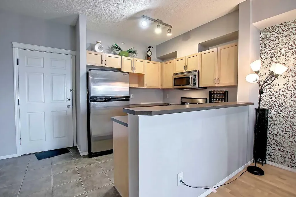 70 Panamount Drive NW Calgary AB T3K 6K6