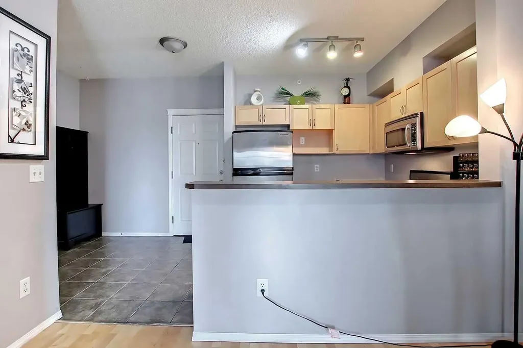 70 Panamount Drive NW Calgary AB T3K 6K6