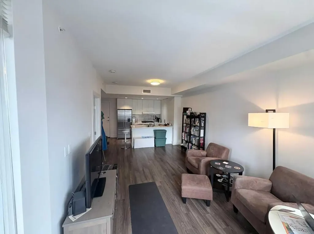 46 9 Street NE Calgary AB T2E 7Y1