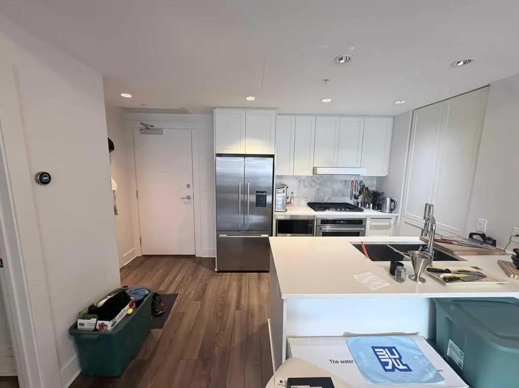 46 9 Street NE Calgary AB T2E 7Y1