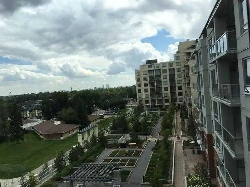 46 9 Street NE Calgary AB T2E 7Y1