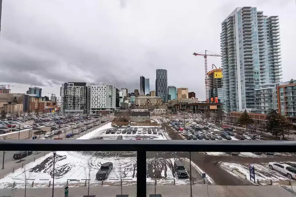 615 6 Avenue SE Calgary AB T2G 1S2