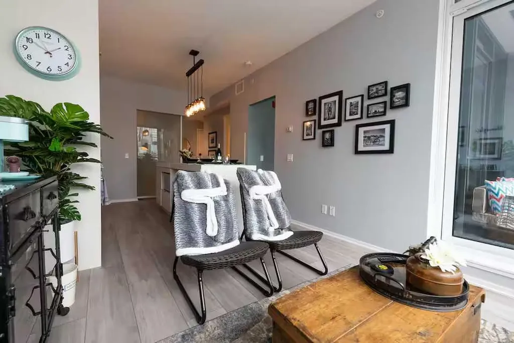 615 6 Avenue SE Calgary AB T2G 1S2
