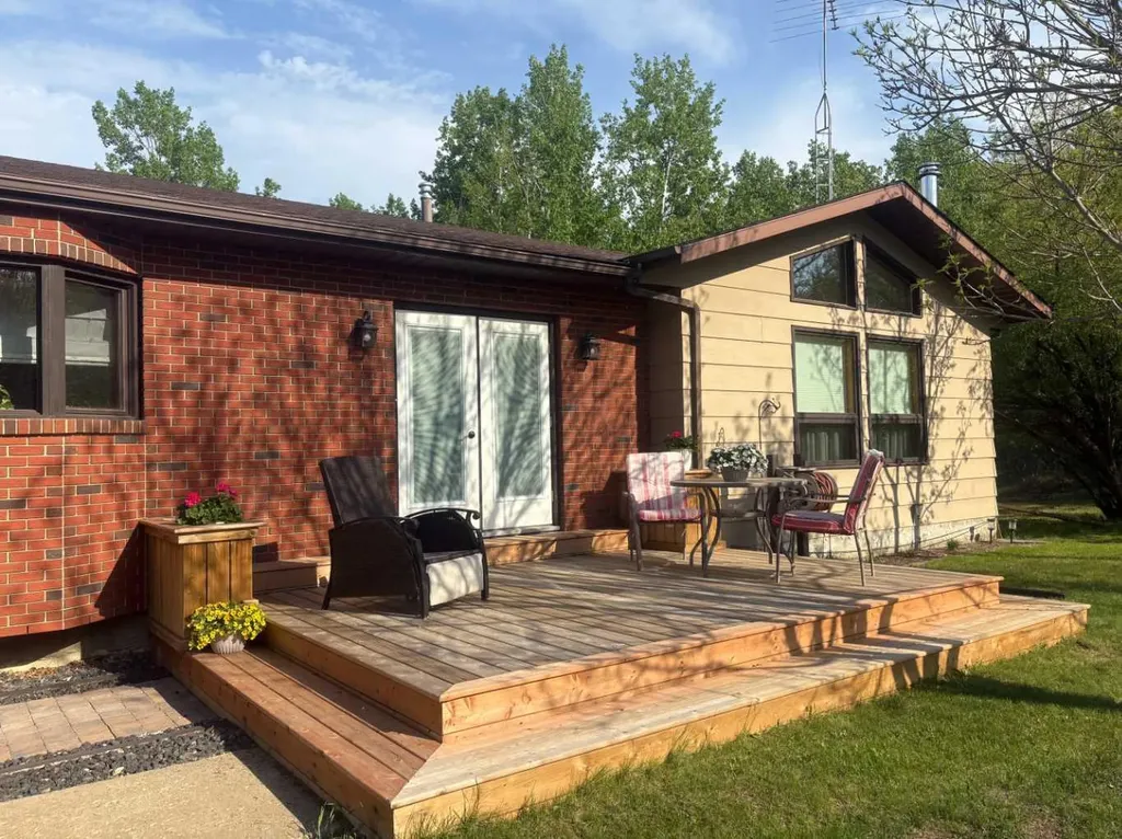 #28 Aspen Crescent Rural Athabasca County AB T9S 2A8