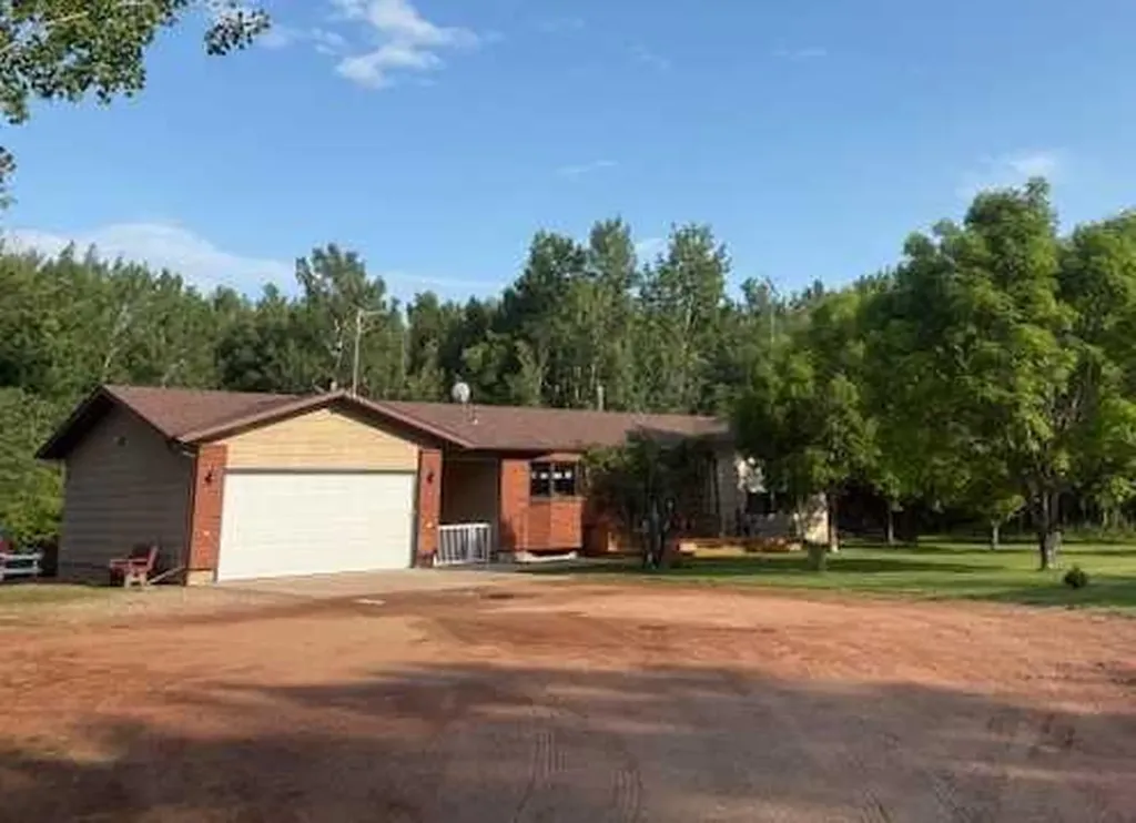 #28 Aspen Crescent Rural Athabasca County AB T9S 2A8