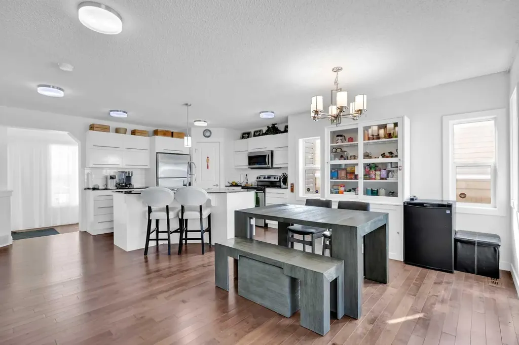 245 Skyview Ranch Way NE Calgary AB T3N 0A9