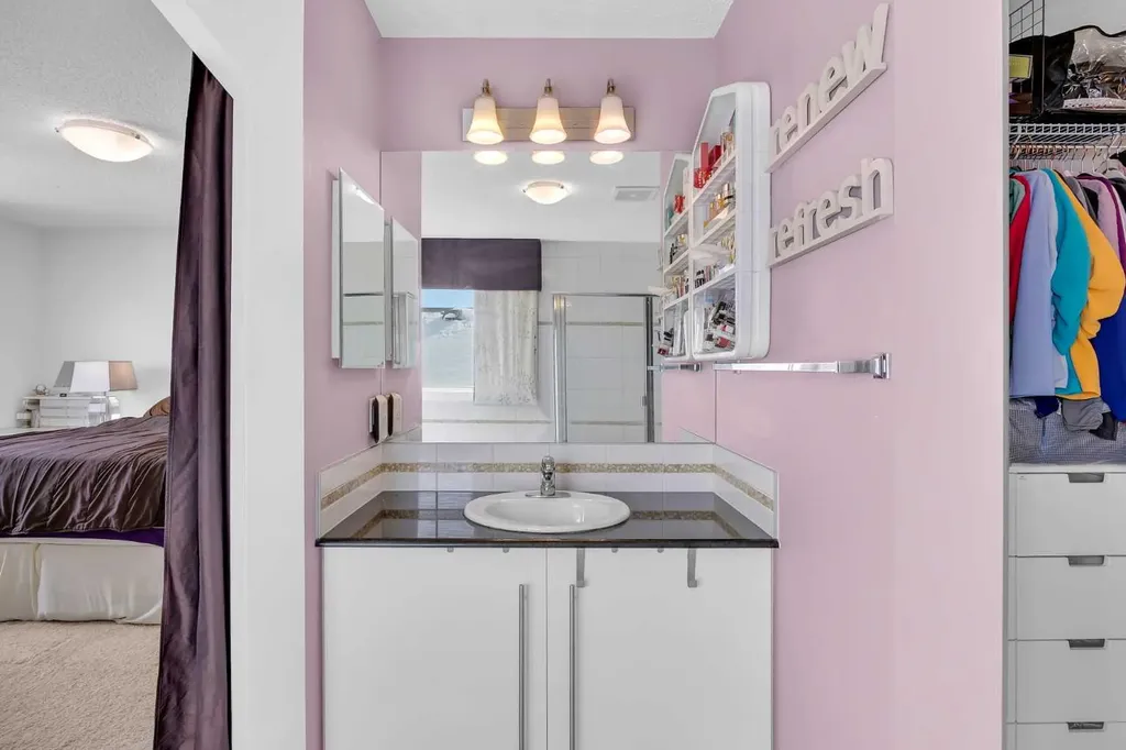 245 Skyview Ranch Way NE Calgary AB T3N 0A9