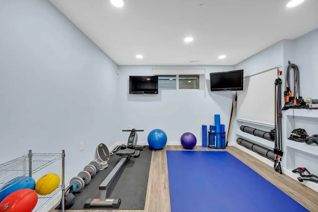 245 Skyview Ranch Way NE Calgary AB T3N 0A9