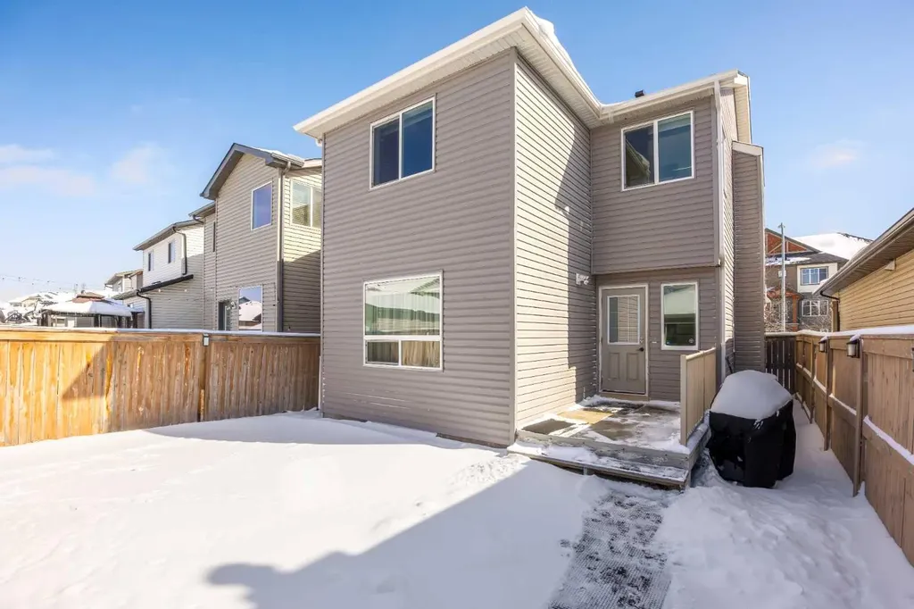 245 Skyview Ranch Way NE Calgary AB T3N 0A9