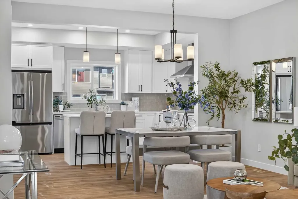 420 Lewiston Landing NE Calgary AB T3L 2M4