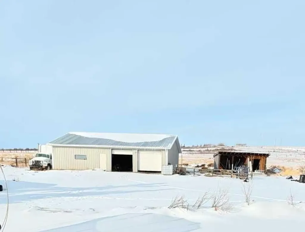 264049 Range Road 41 Range Rural Rocky View County AB T4C2X5