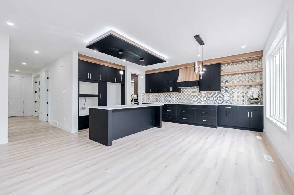 137 Saddlecrest Circle NE Calgary AB T3J 0Z2