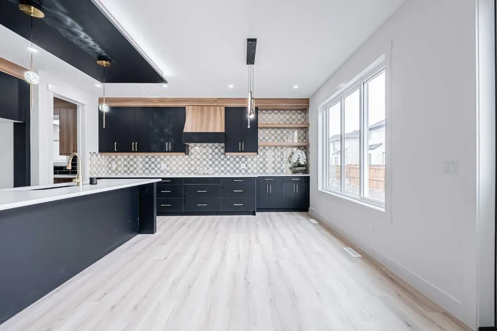 137 Saddlecrest Circle NE Calgary AB T3J 0Z2