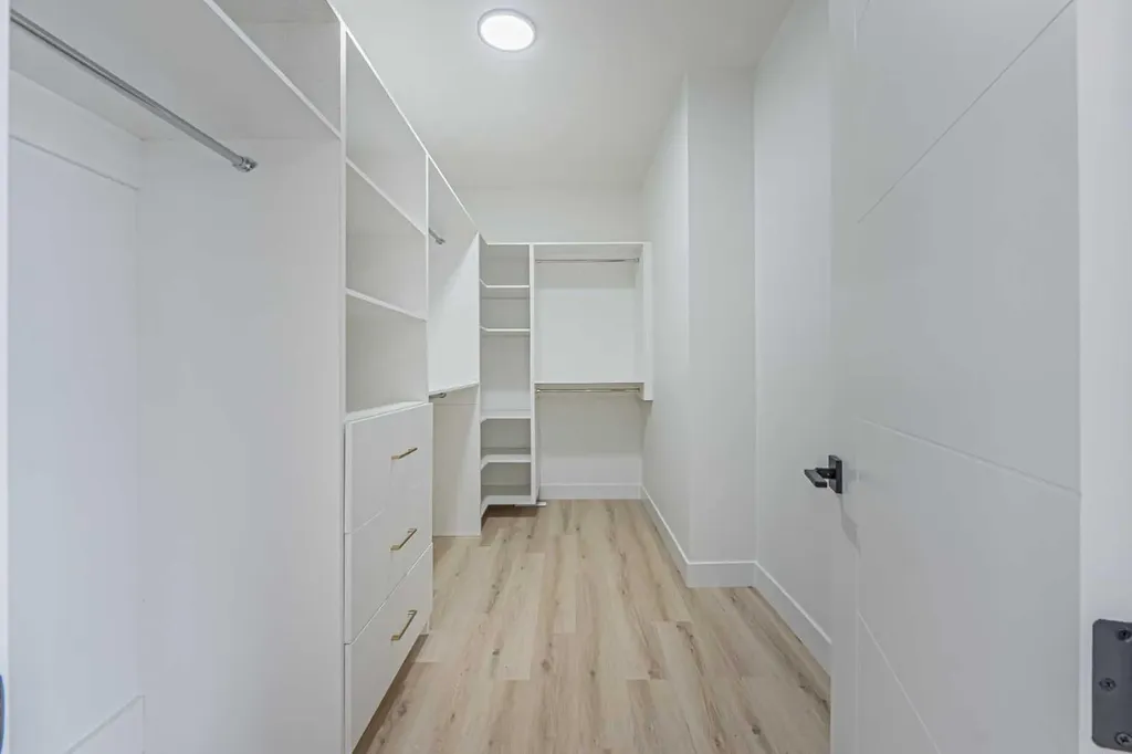 137 Saddlecrest Circle NE Calgary AB T3J 0Z2
