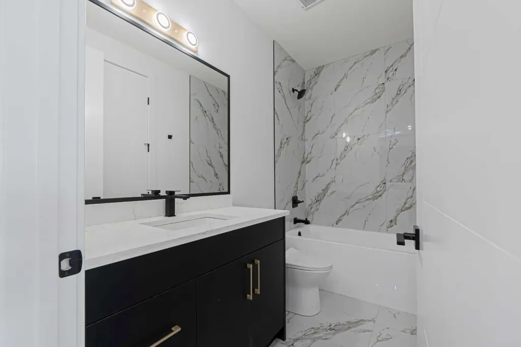 137 Saddlecrest Circle NE Calgary AB T3J 0Z2