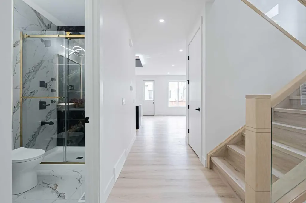 137 Saddlecrest Circle NE Calgary AB T3J 0Z2