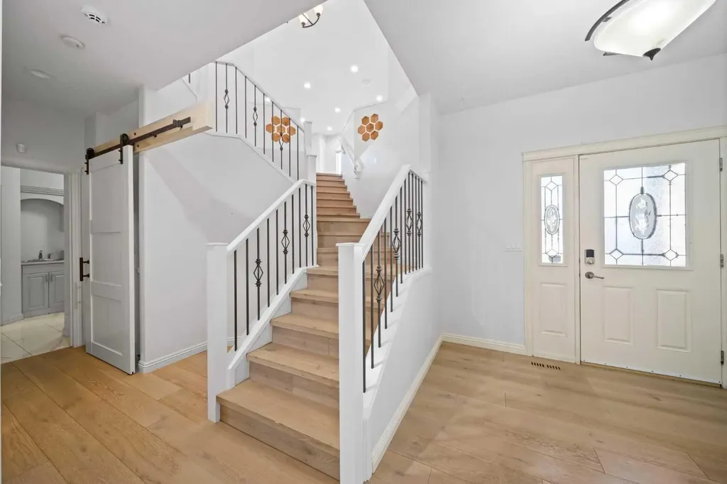 116 Allwright Close Red Deer AB T4R 3P2
