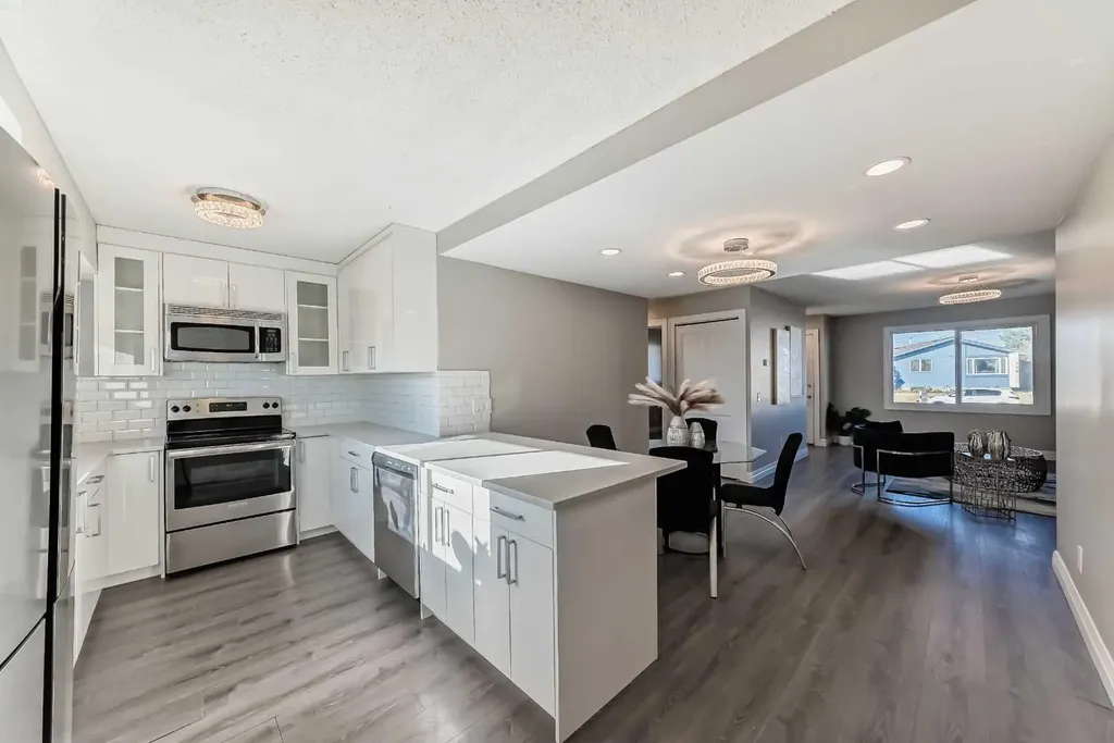 199 Maitland Drive NE Calgary AB T2A 5C1