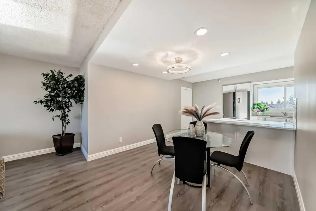 199 Maitland Drive NE Calgary AB T2A 5C1