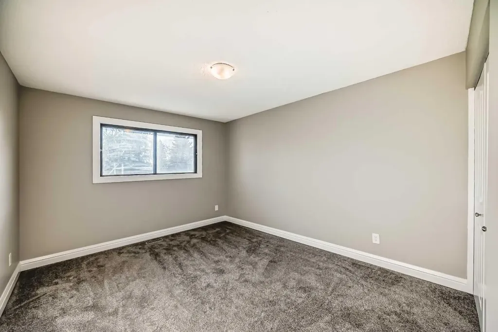 199 Maitland Drive NE Calgary AB T2A 5C1