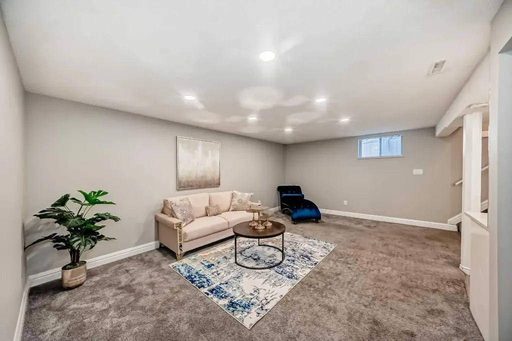 199 Maitland Drive NE Calgary AB T2A 5C1