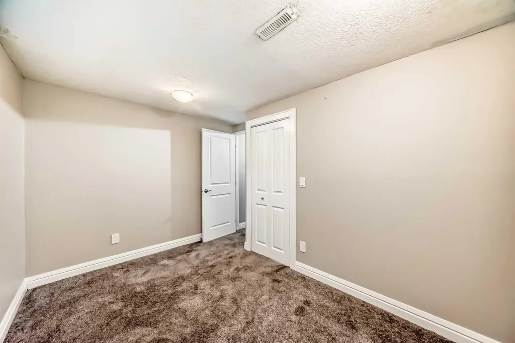 199 Maitland Drive NE Calgary AB T2A 5C1
