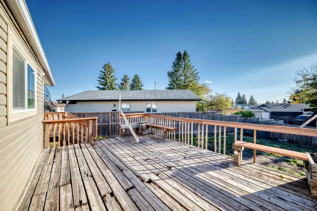 199 Maitland Drive NE Calgary AB T2A 5C1