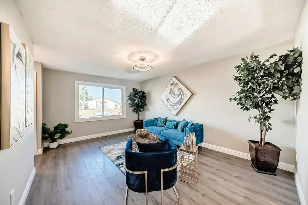 199 Maitland Drive NE Calgary AB T2A 5C1