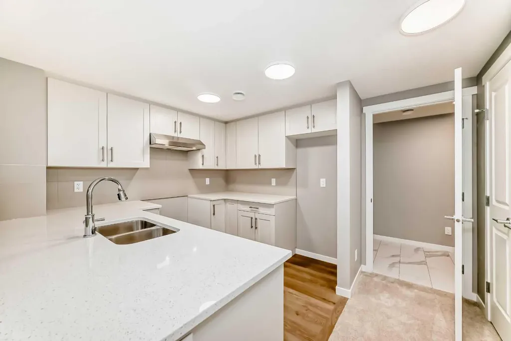 1093 Sawgrass Link NW Airdrie AB T4B5V2