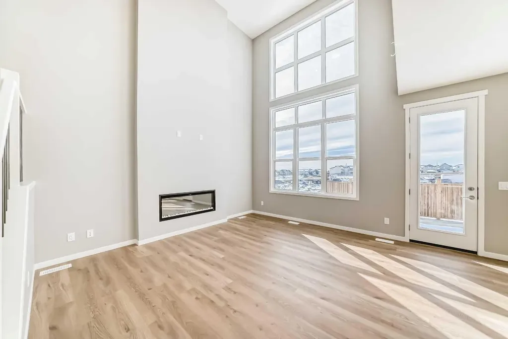 1093 Sawgrass Link NW Airdrie AB T4B5V2