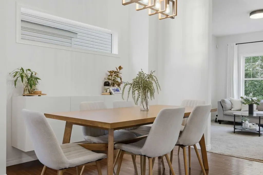 35 Covecreek Place NE Calgary AB T3K 0L3