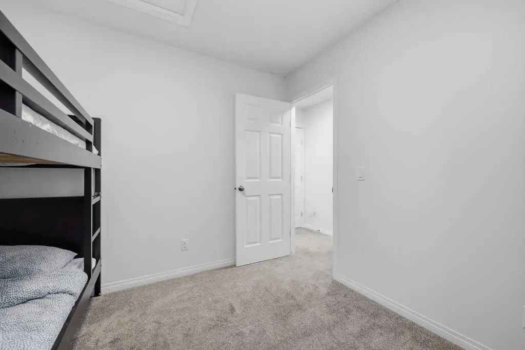 35 Covecreek Place NE Calgary AB T3K 0L3