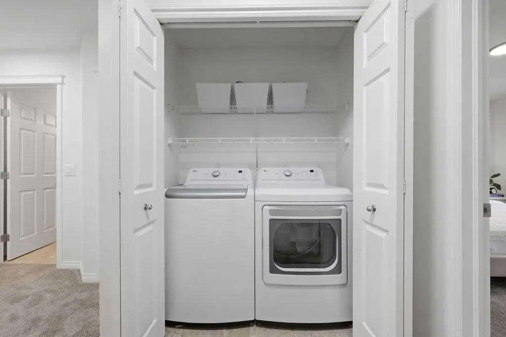 35 Covecreek Place NE Calgary AB T3K 0L3